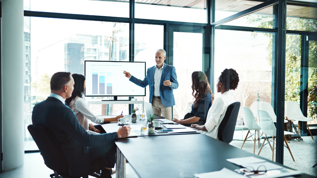 Wie plant man ein wirkungsvolles Vertriebsmeeting im Team?