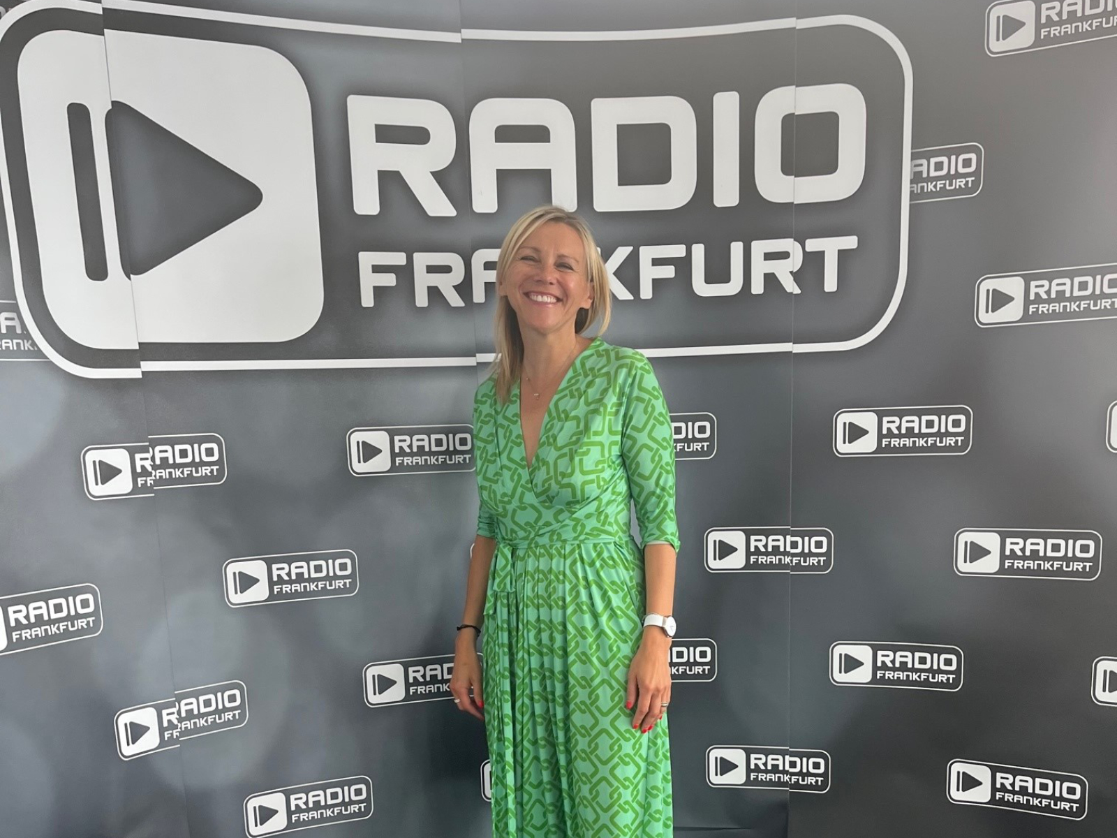 marketdialogs-themenwoche-im-radio-frankfurt-skyline-studio