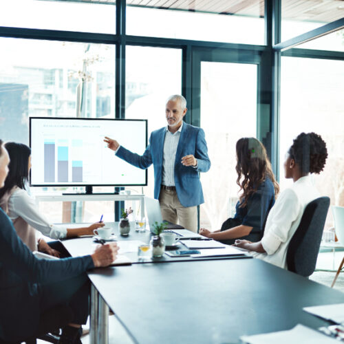 Wie plant man ein wirkungsvolles Vertriebsmeeting im Team?